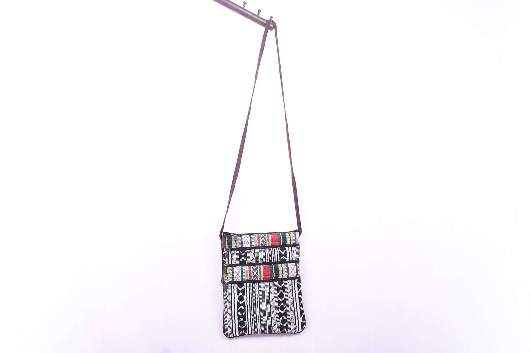5 zip Messenger  Bag