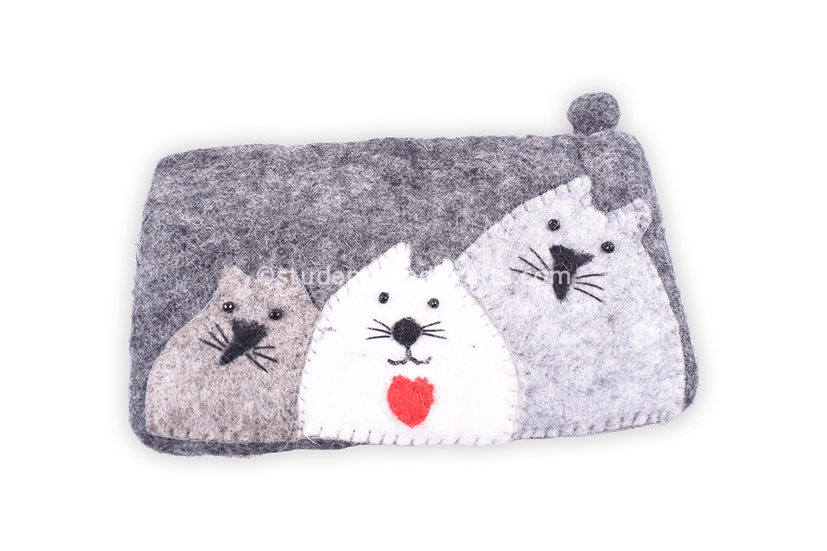 Felt Cat Family Purse