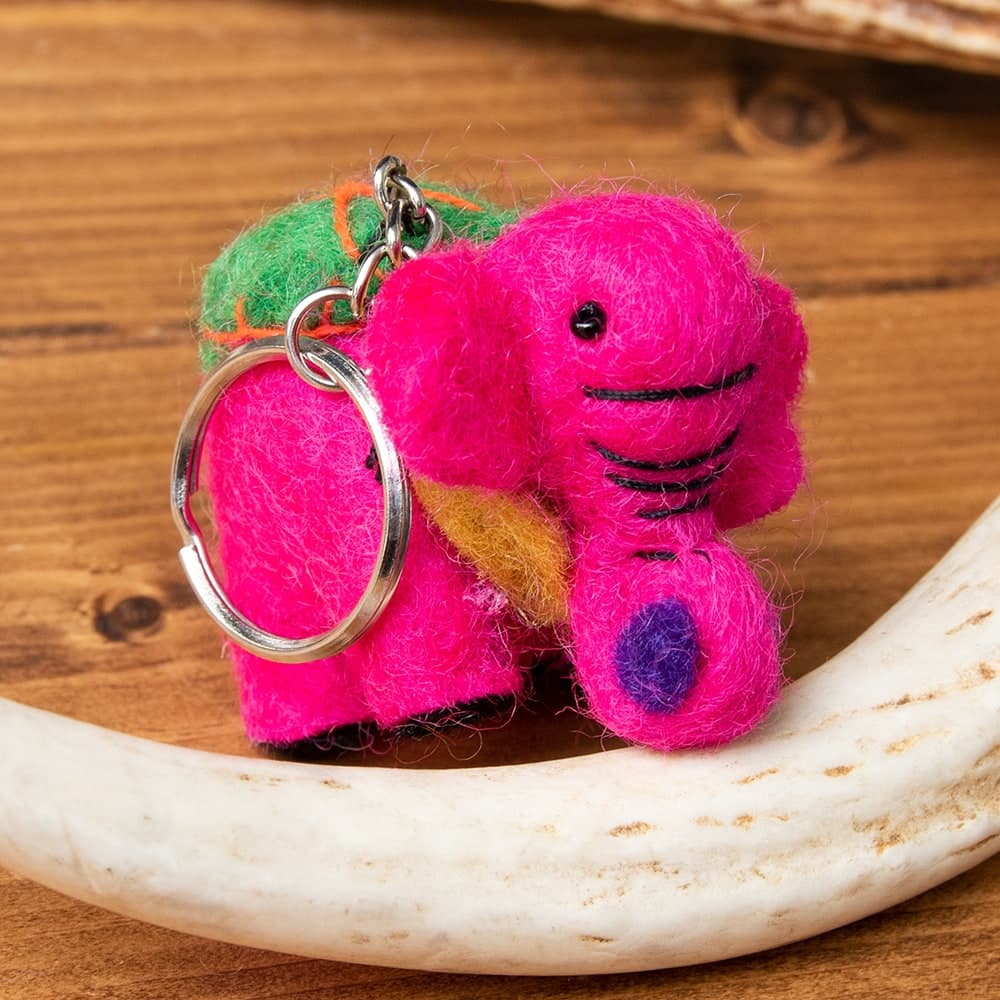 Elephant Design Felt Key Ring - 8
