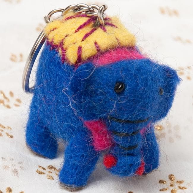 Elephant Design Felt Key Ring - 3