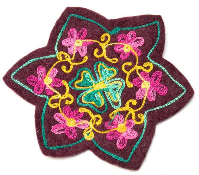 Felt floral coaster