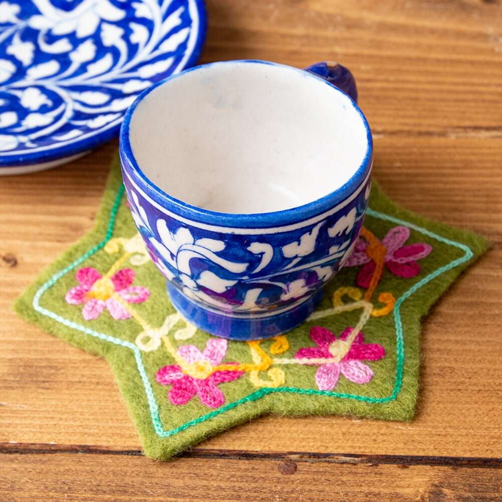 Felt floral coaster