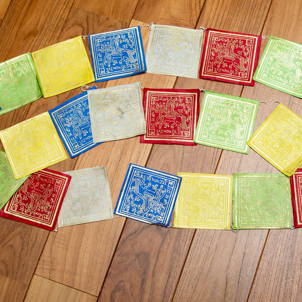 Locta Paper Prayer Flag - 2